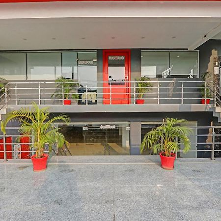 Townhouse The Shubham Hotel Bijnaur Exterior foto